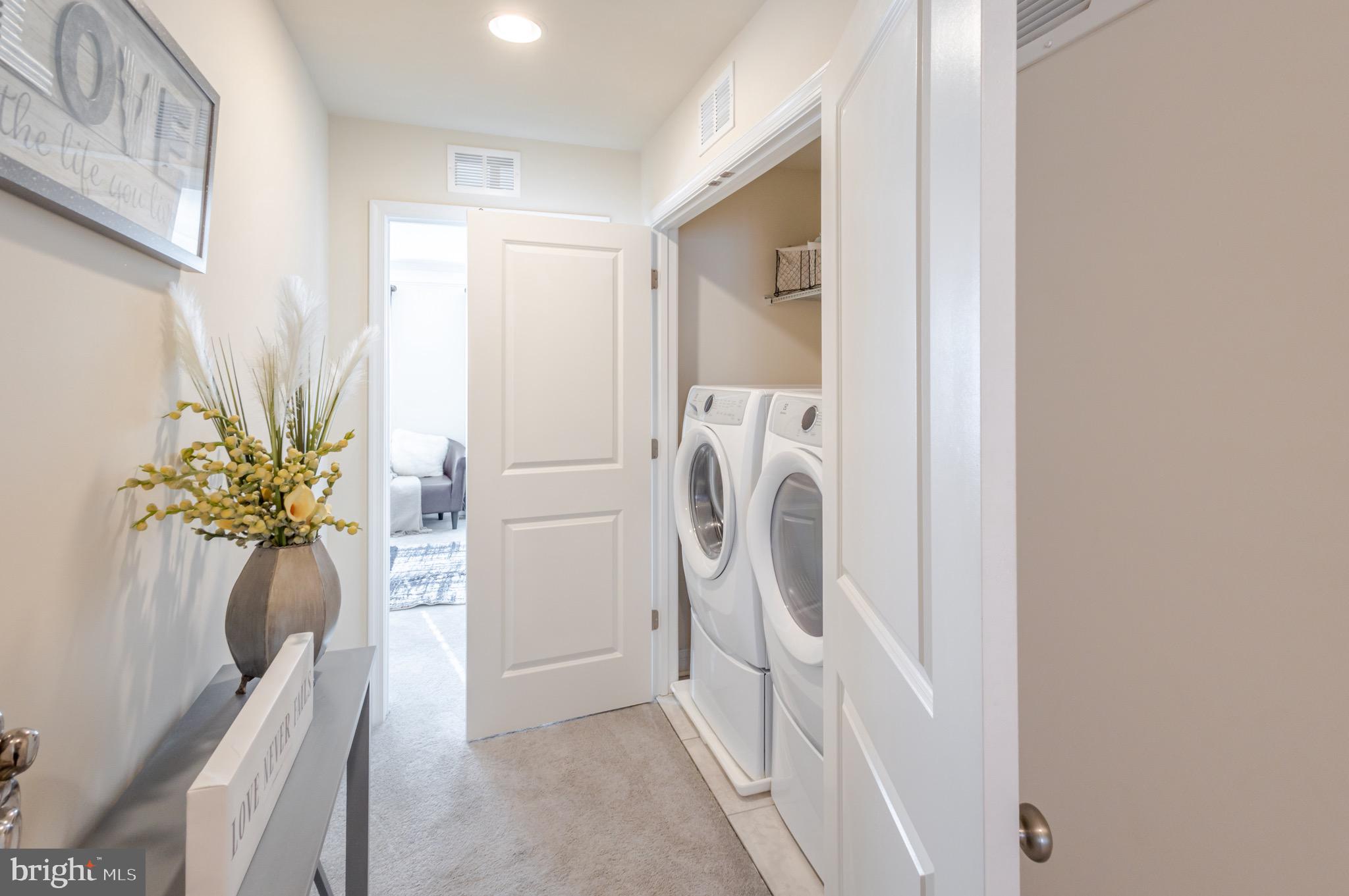 STONEHAVEN - Residential