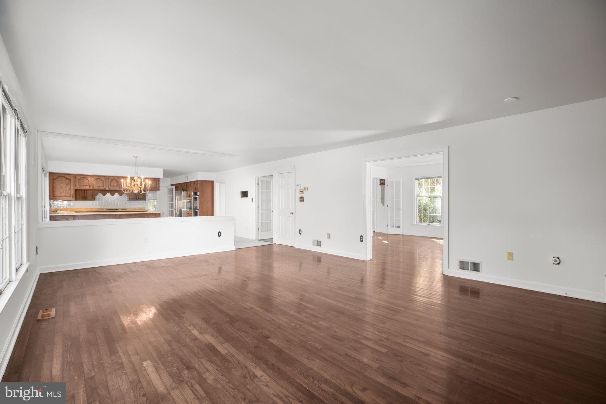 WOODBRIDGE - Residential