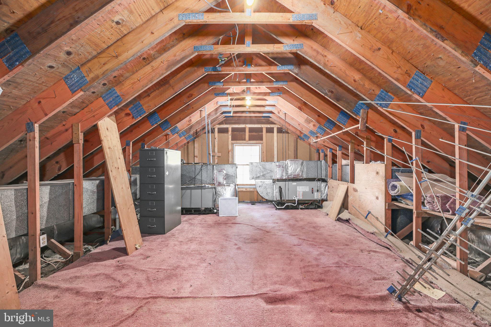 WOODBRIDGE - Residential