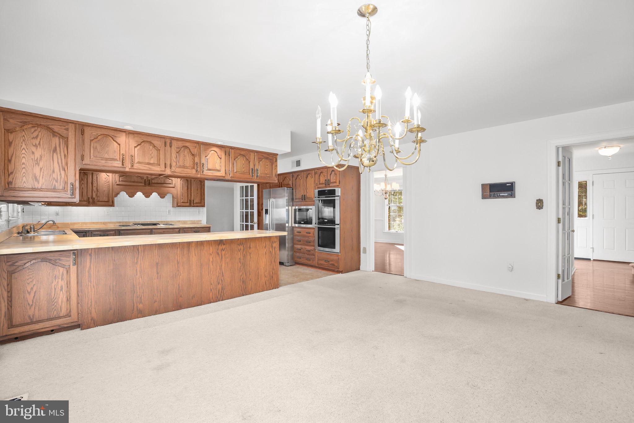 WOODBRIDGE - Residential