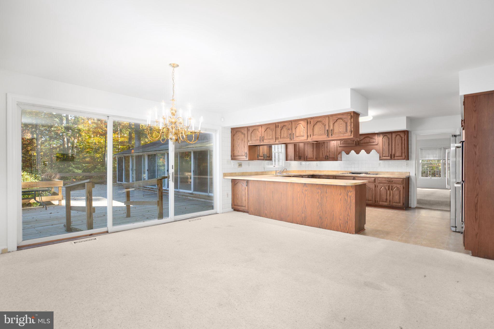 WOODBRIDGE - Residential