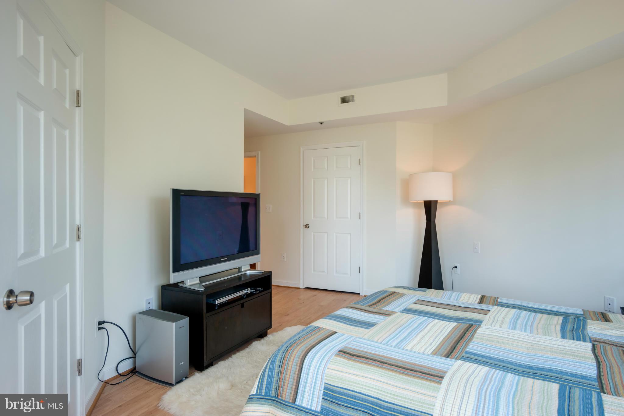 LILLIAN COURT AT TYSONS - Residential