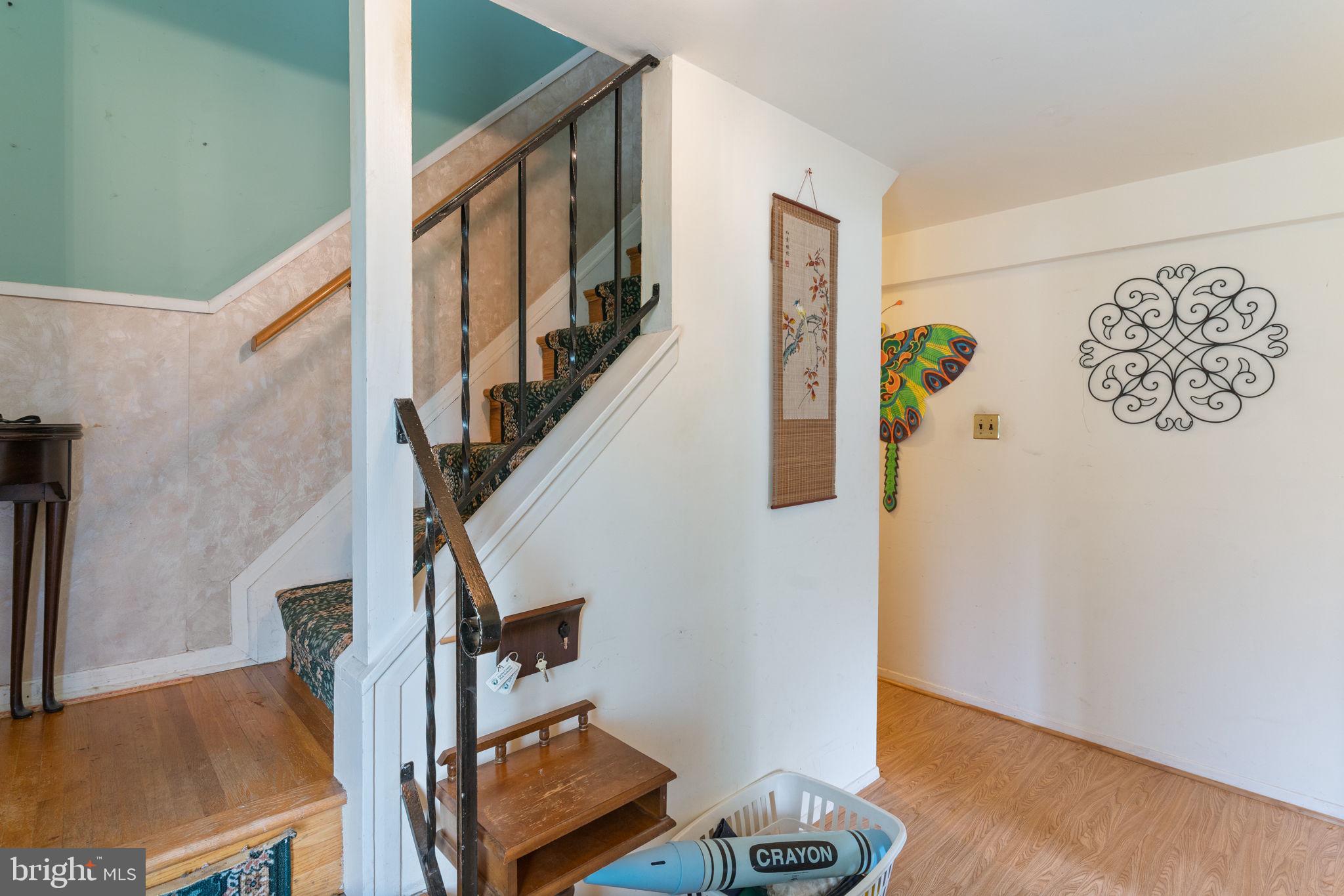 13705 SMALLWOOD COURT