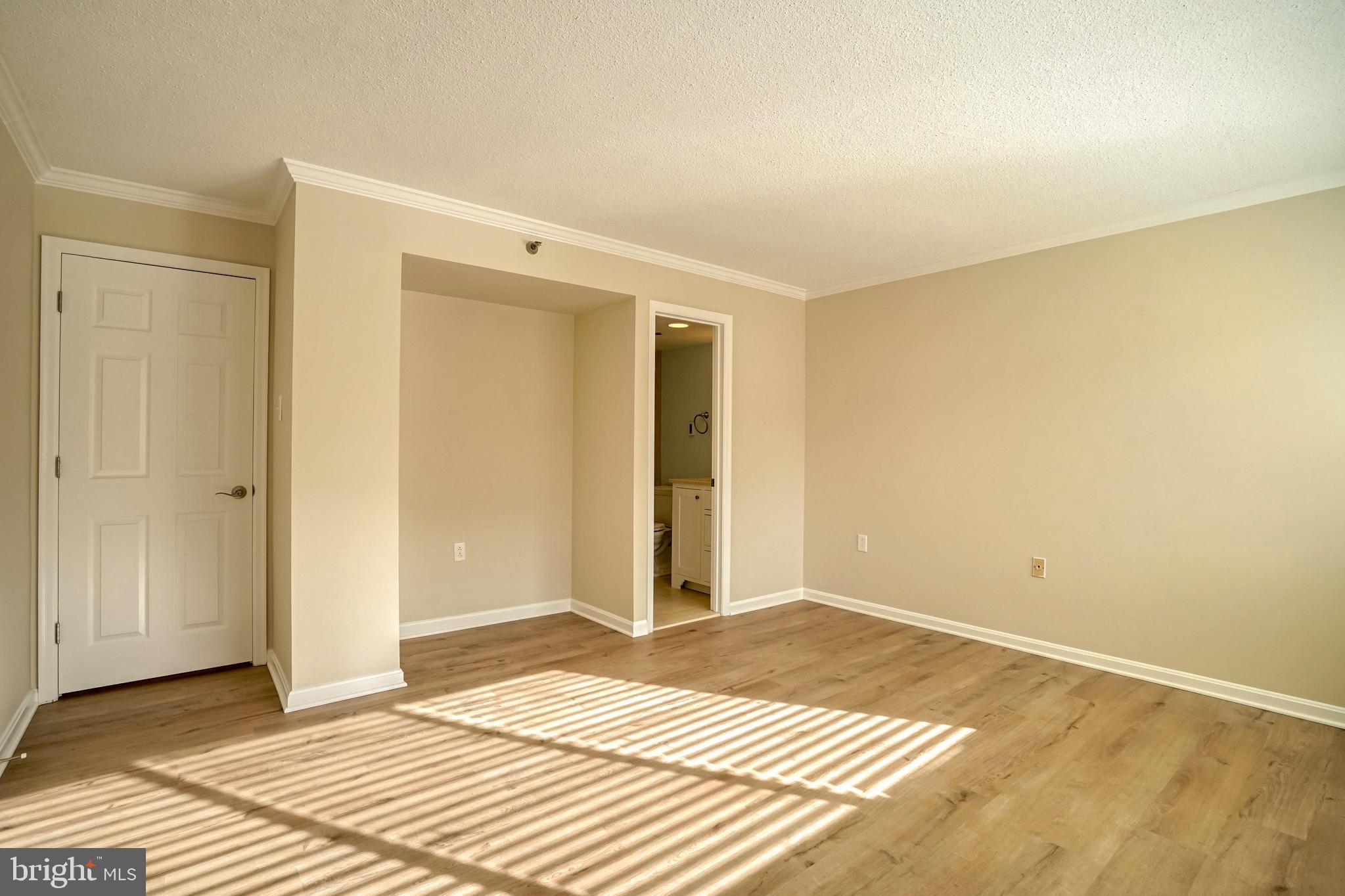 WOODBURY HEIGHTS - Residential Lease