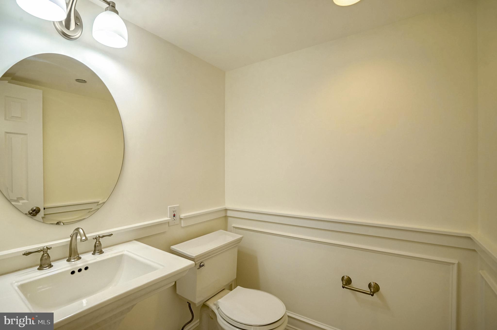 WOODBURY HEIGHTS - Residential Lease