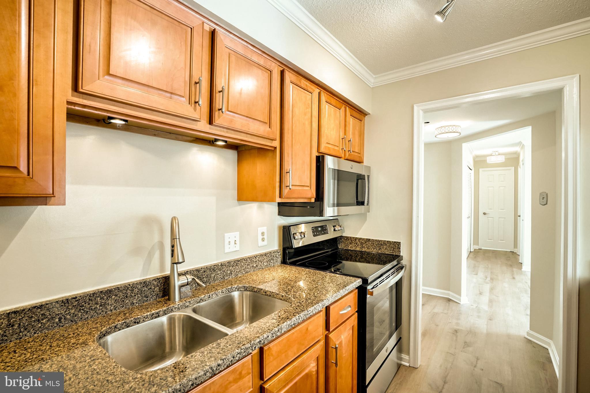 WOODBURY HEIGHTS - Residential Lease