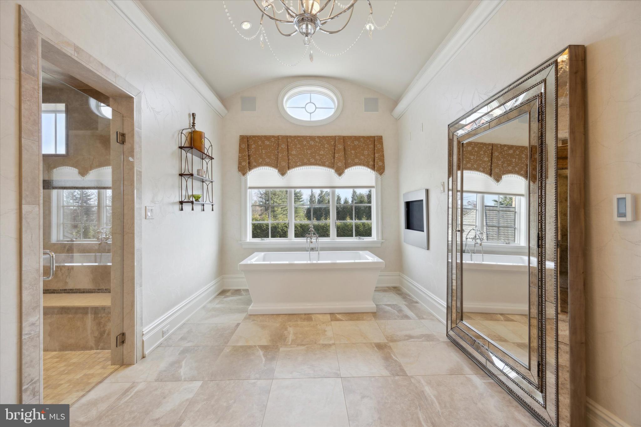 THE PINES - Residential
