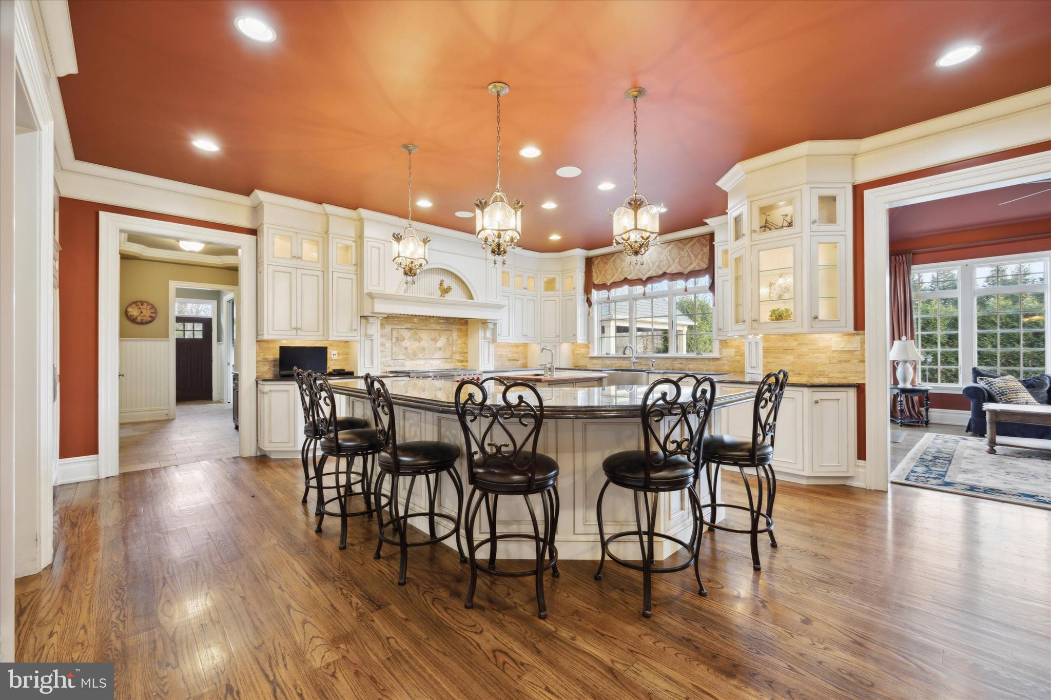 THE PINES - Residential