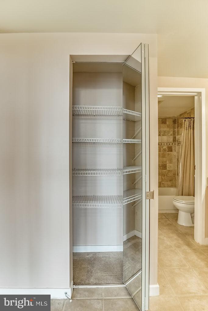 ATRIUM CONDO - Residential Lease