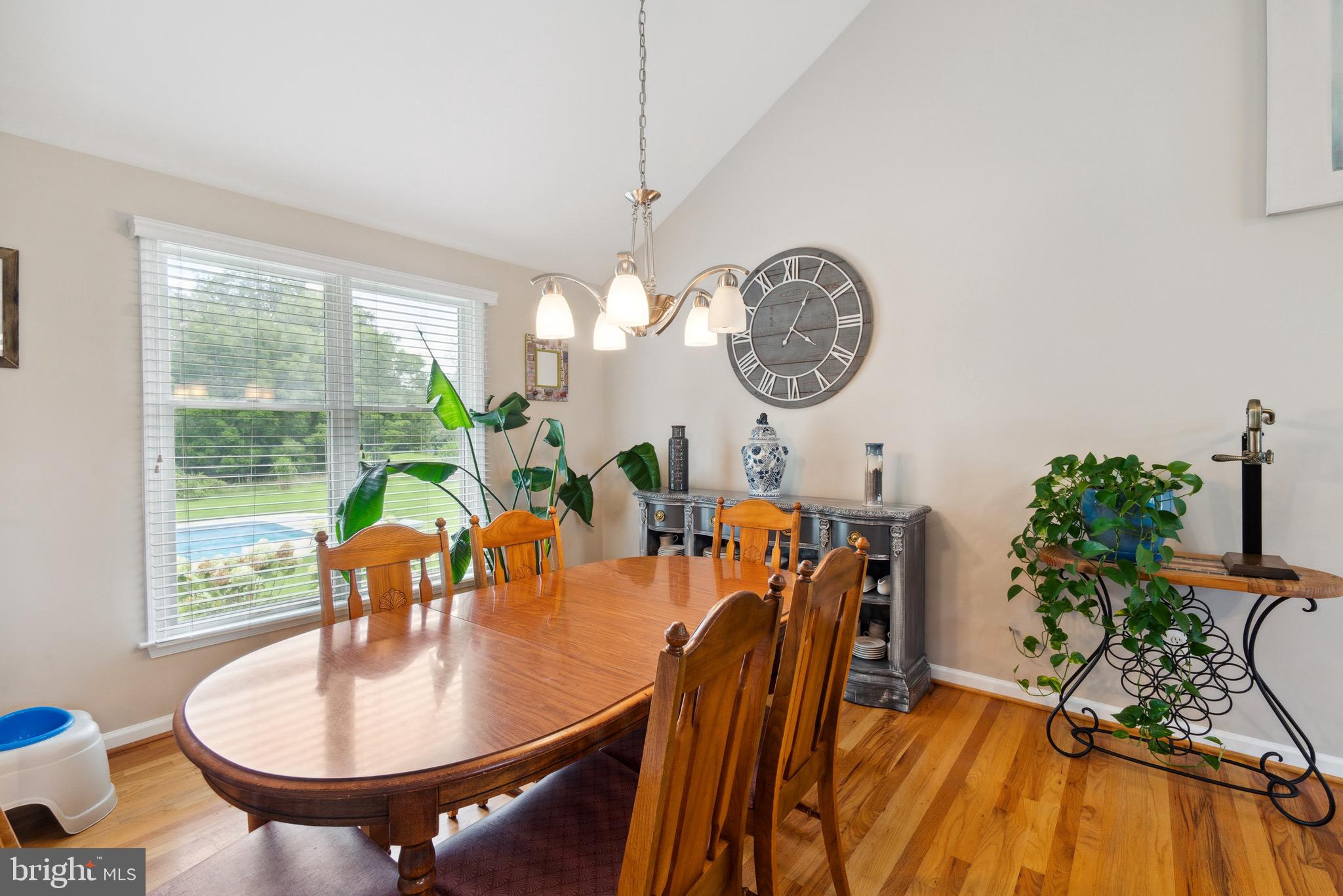 DEANS MEADOWS - Residential