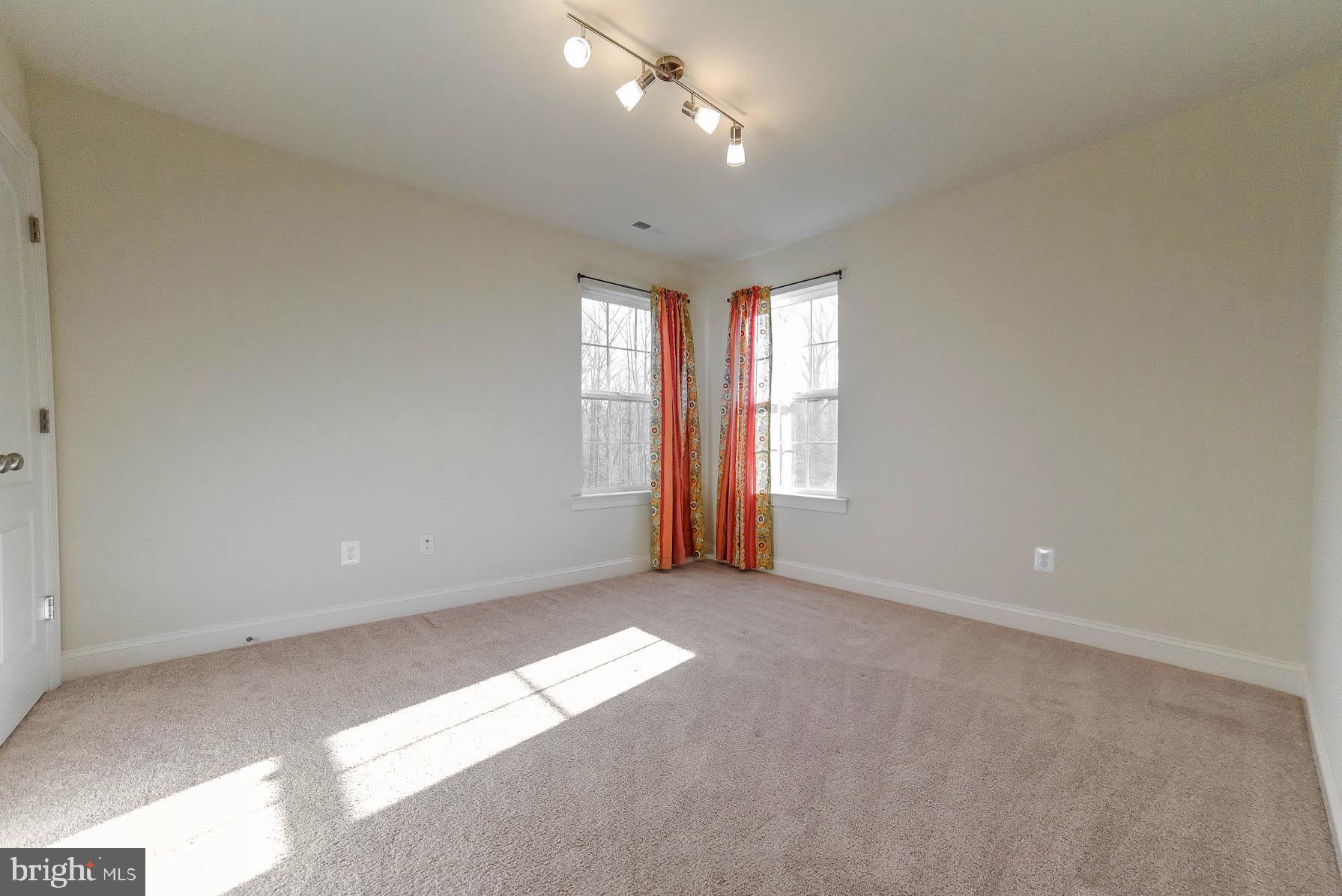 PEMBROOKE PHASE 2 - Residential