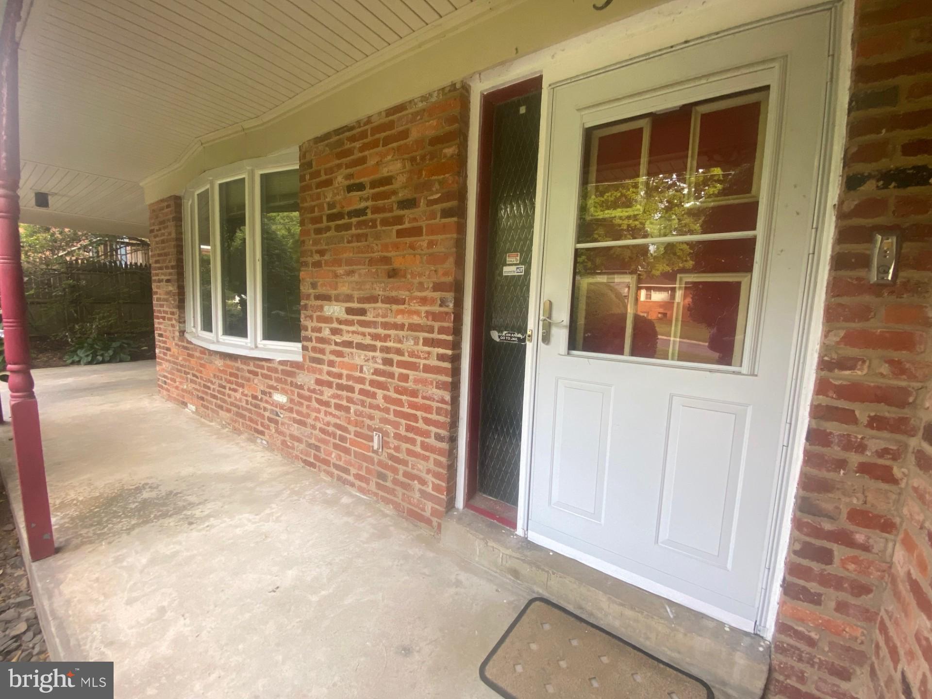 3319 BROOKLAWN TERRACE