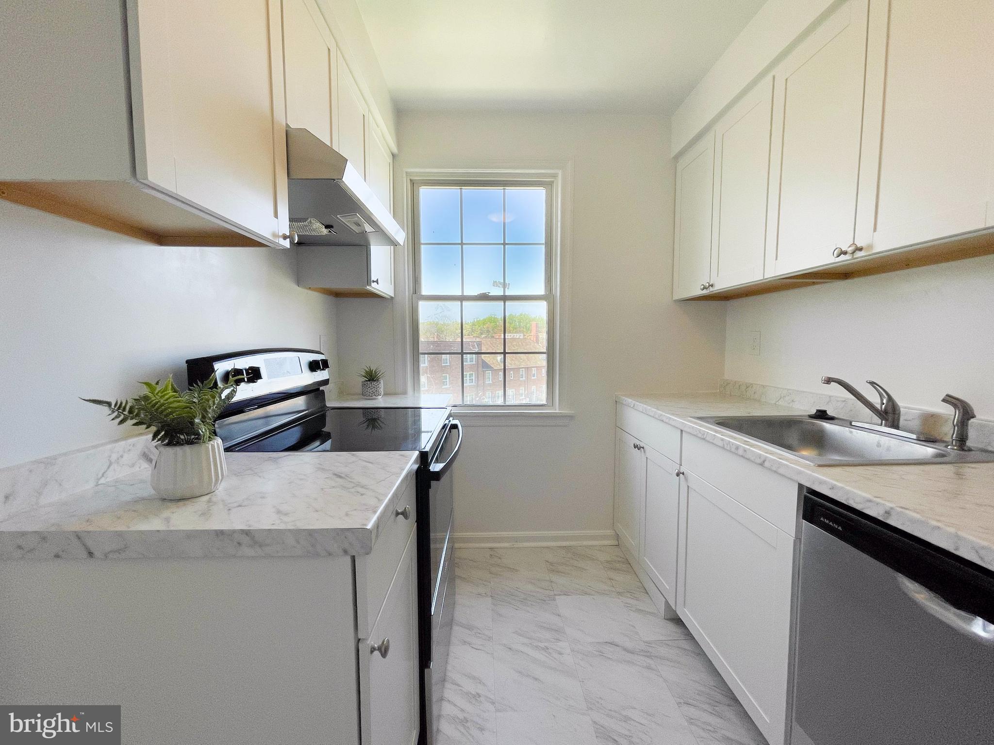 2135 SUITLAND TERRACE SE 301