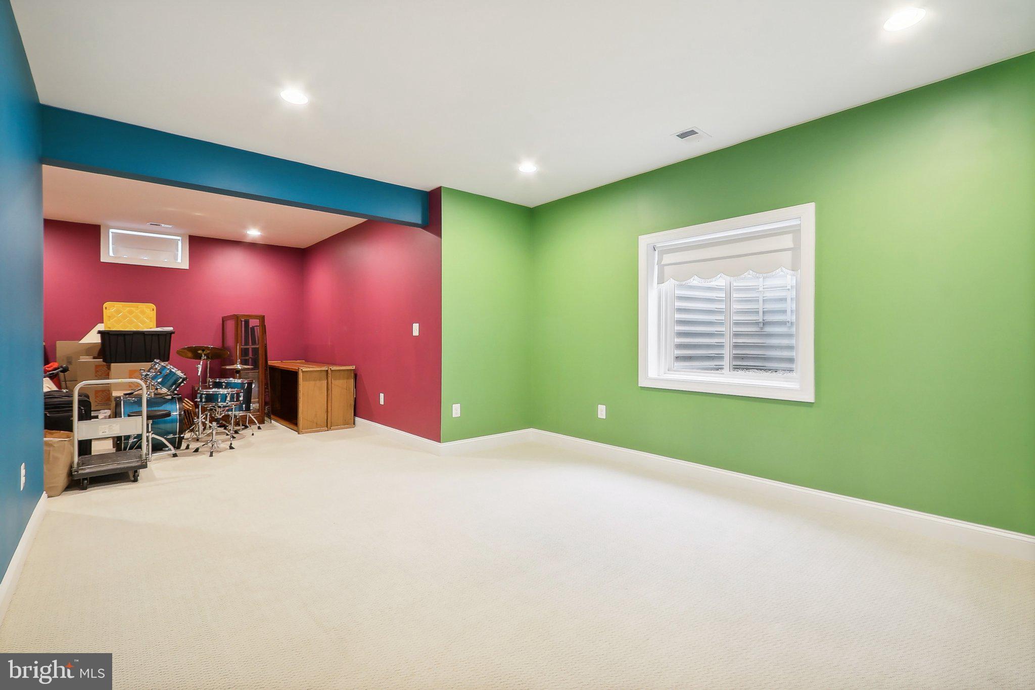 DALE CITY - Residential