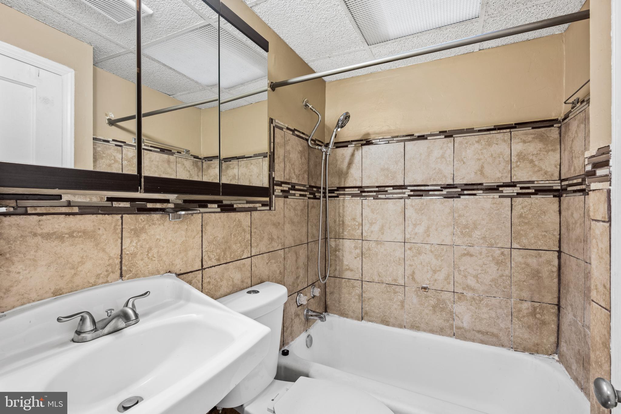 BELAIR-EDISON - Residential