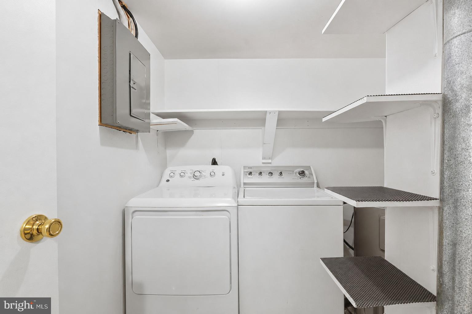 BRISTOL HOUSE - Residential