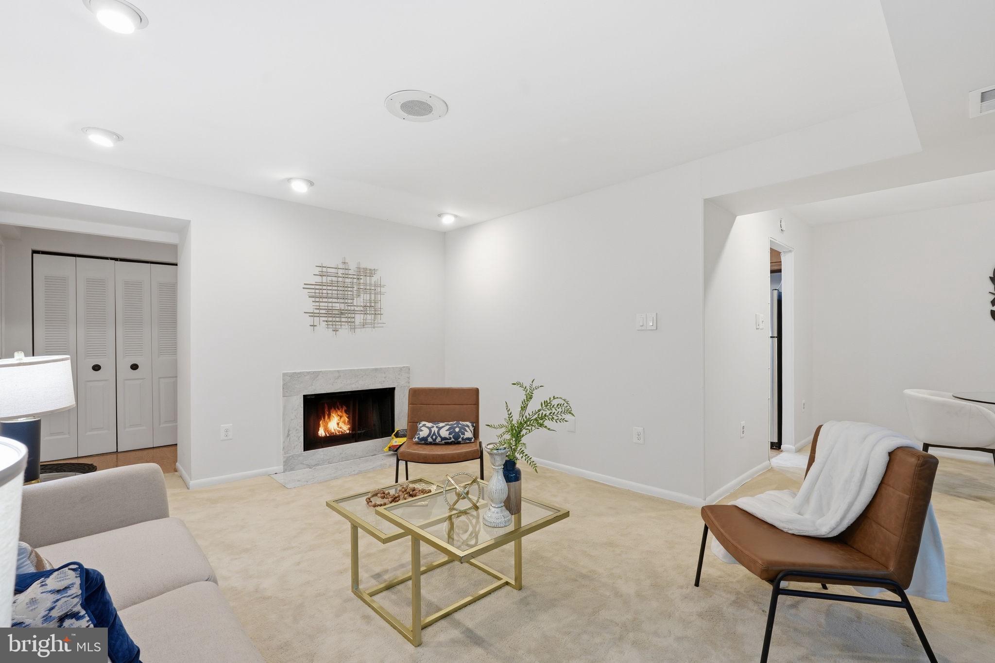 BRISTOL HOUSE - Residential