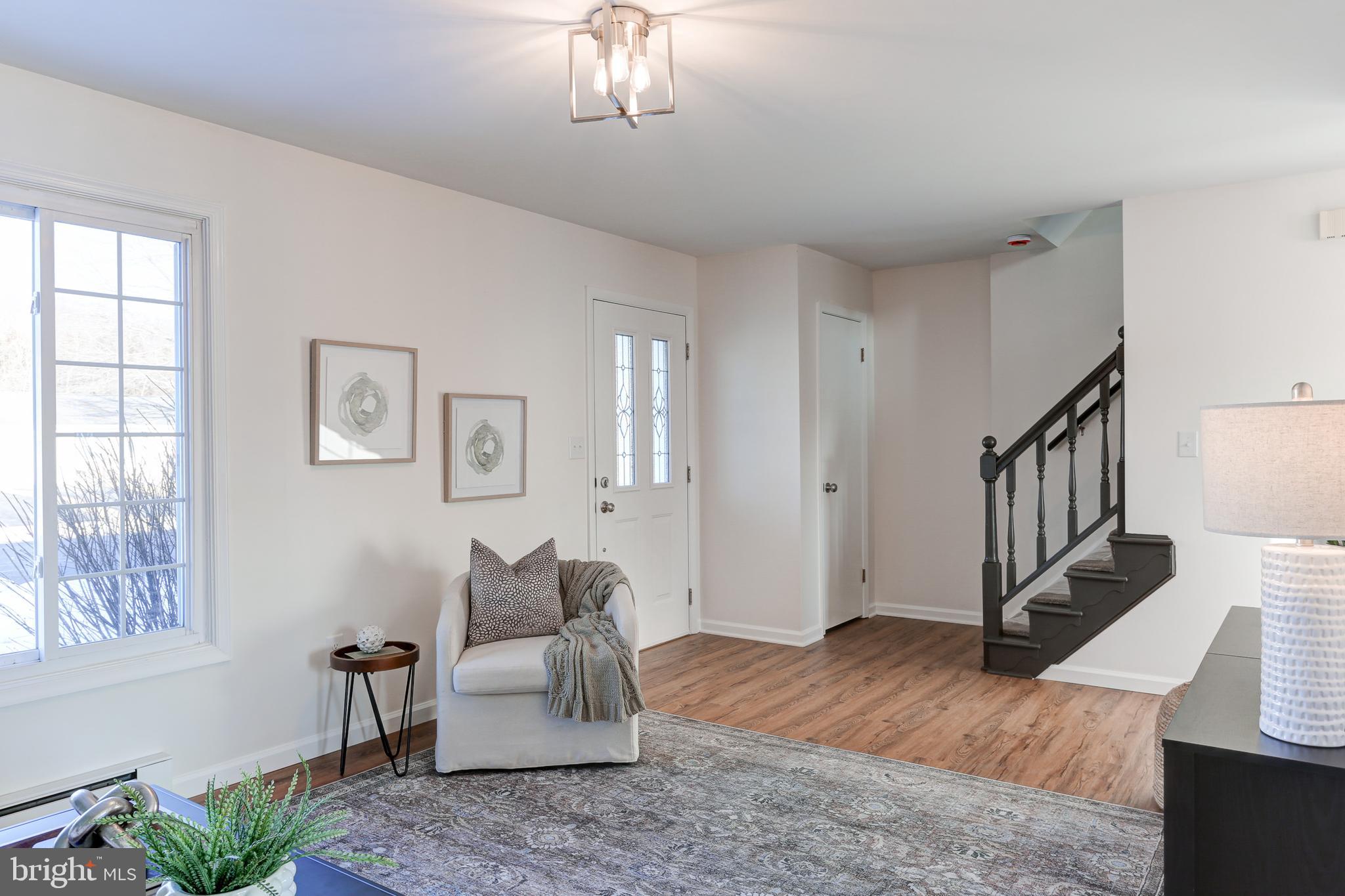 TWIN HILLS - Residential