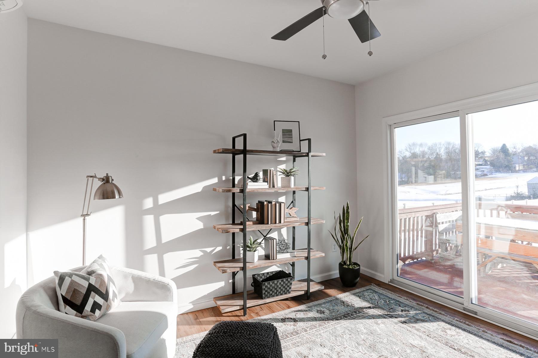 TWIN HILLS - Residential