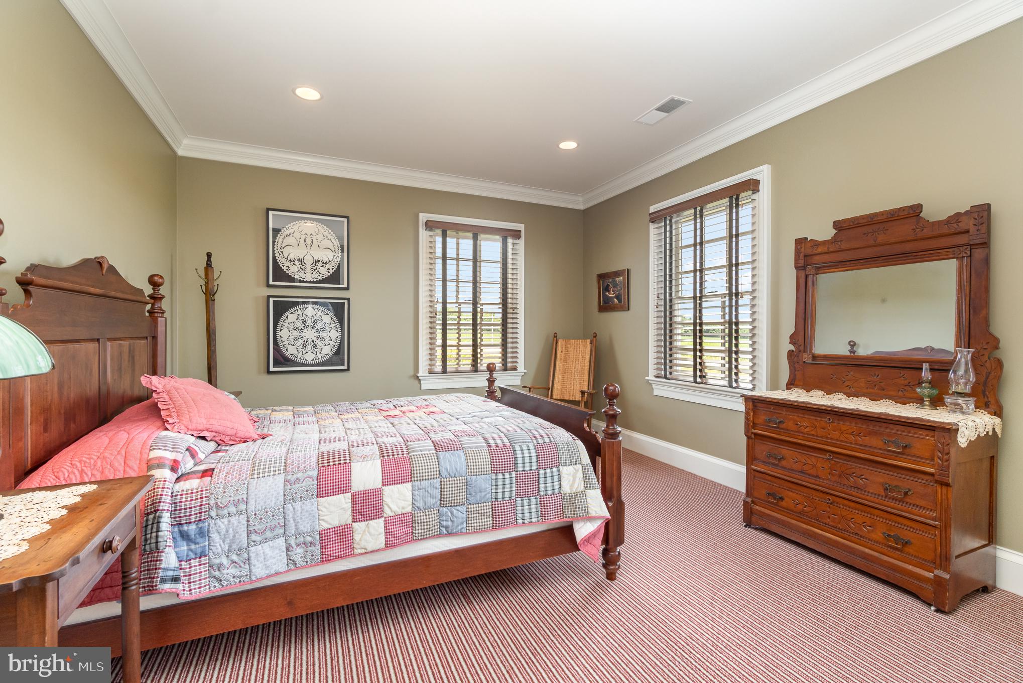 ELIZABETH TWP - Residential