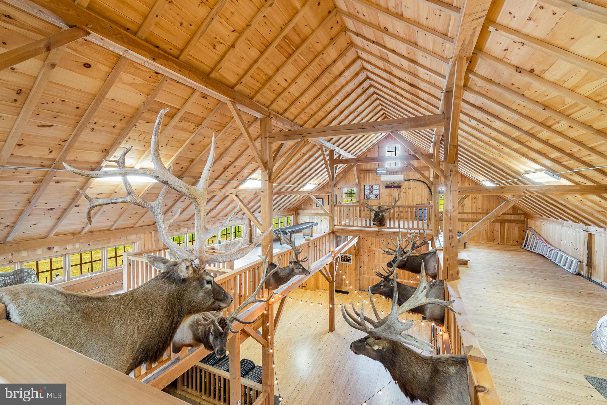 ELIZABETH TWP - Residential