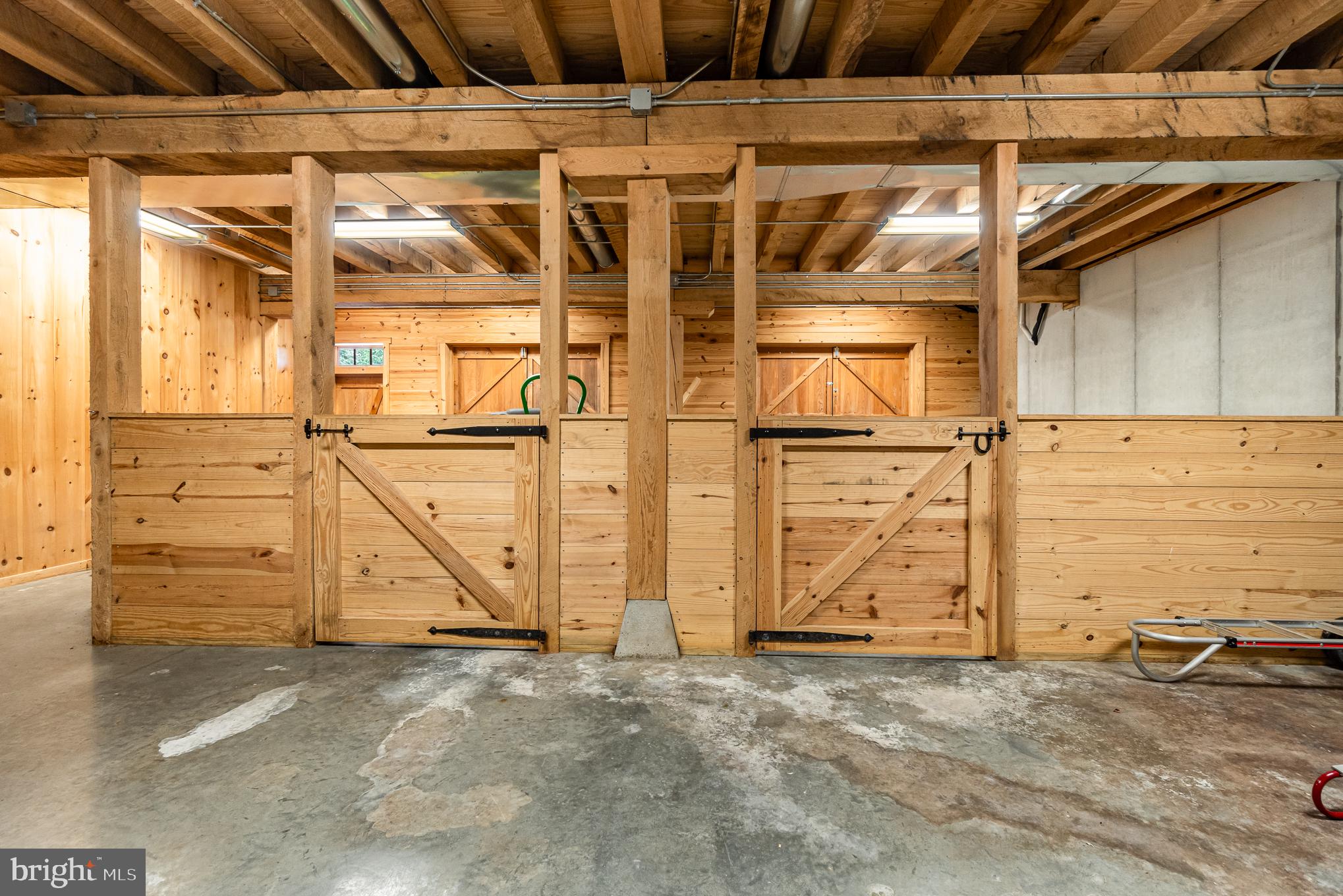 ELIZABETH TWP - Residential