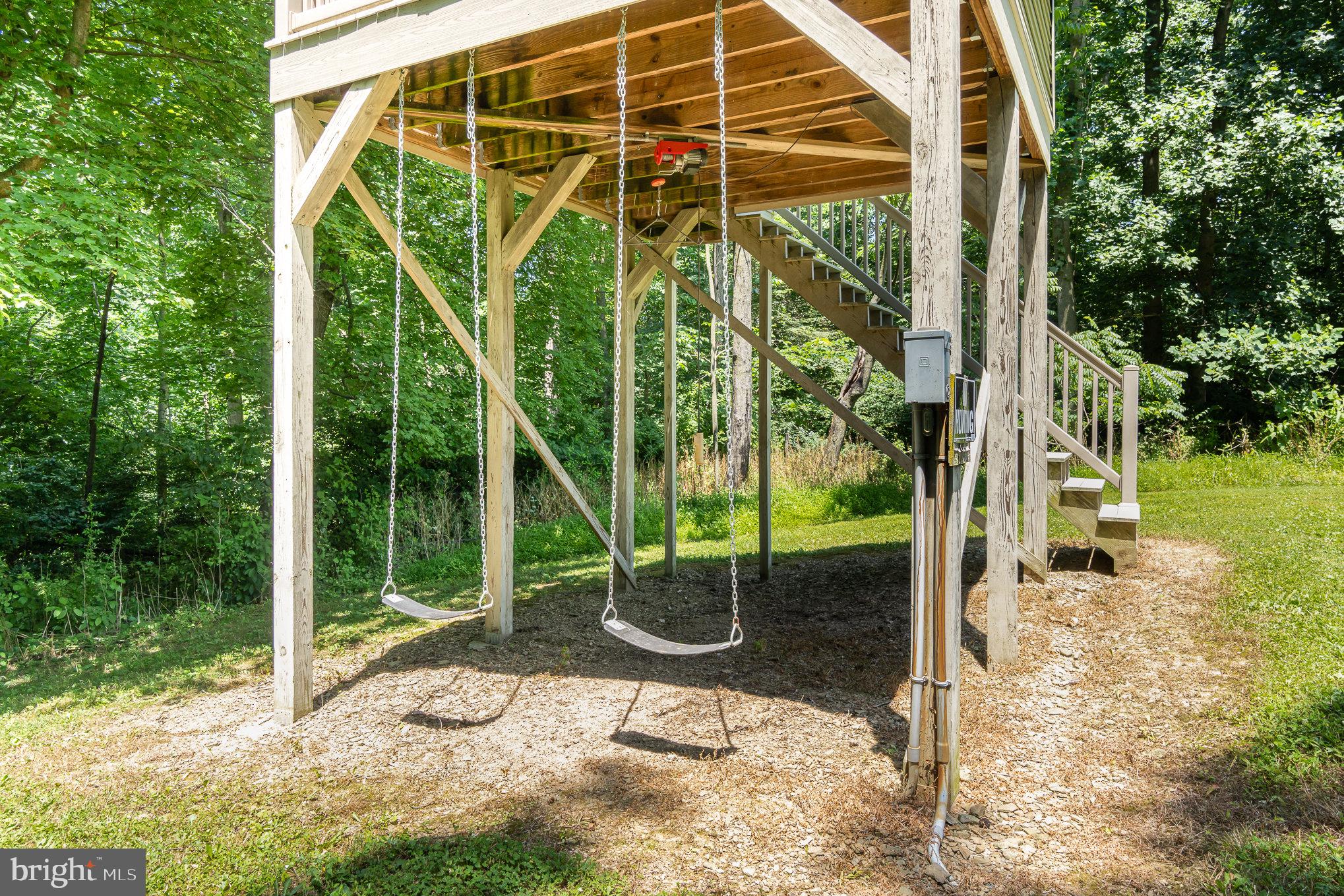 ELIZABETH TWP - Residential