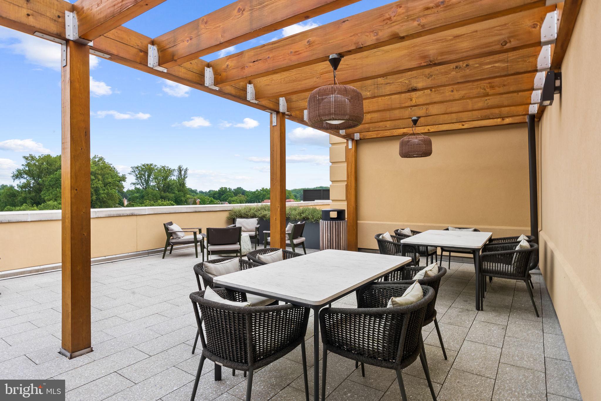 CHEVY CHASE - Residential