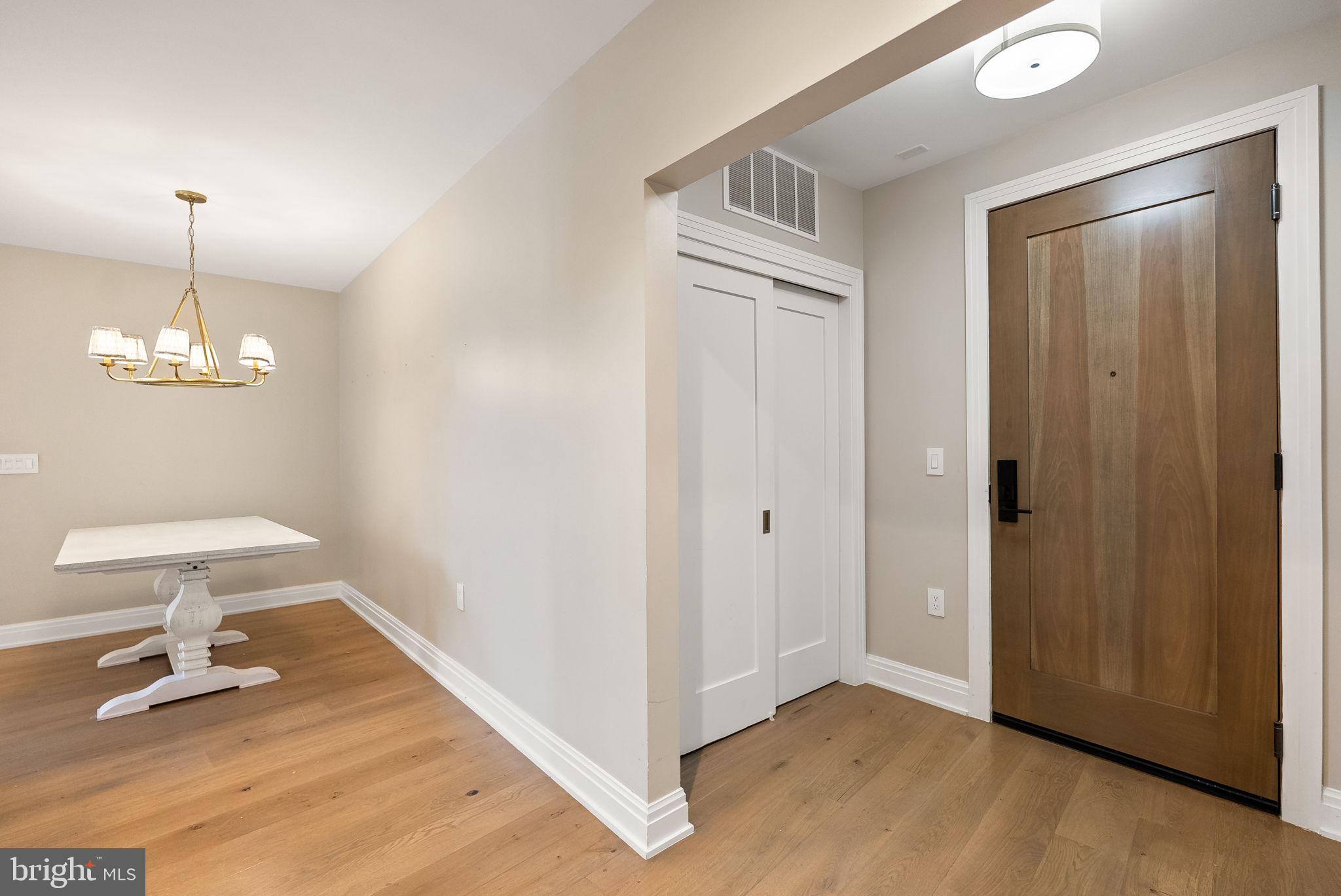 CHEVY CHASE - Residential