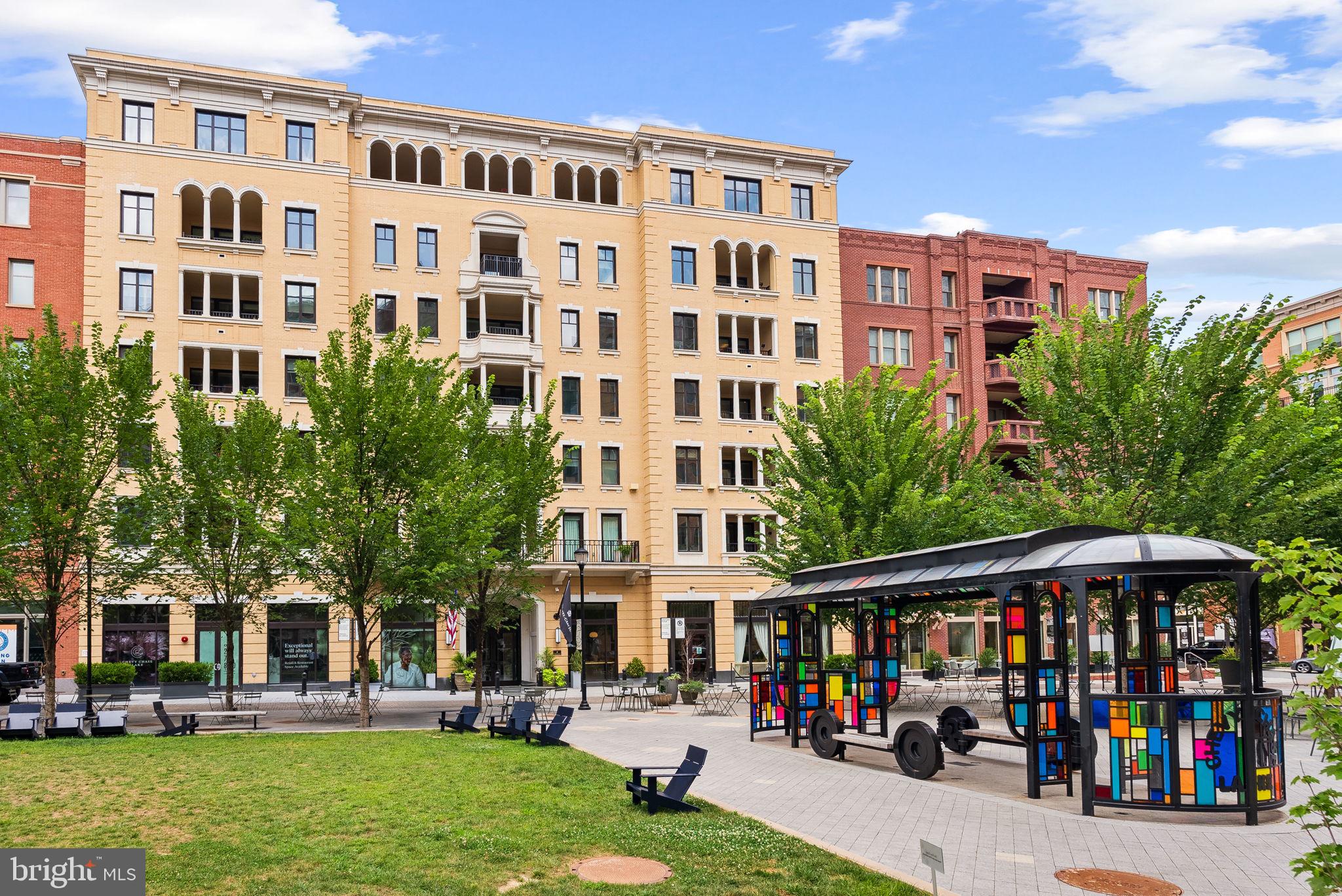 CHEVY CHASE - Residential