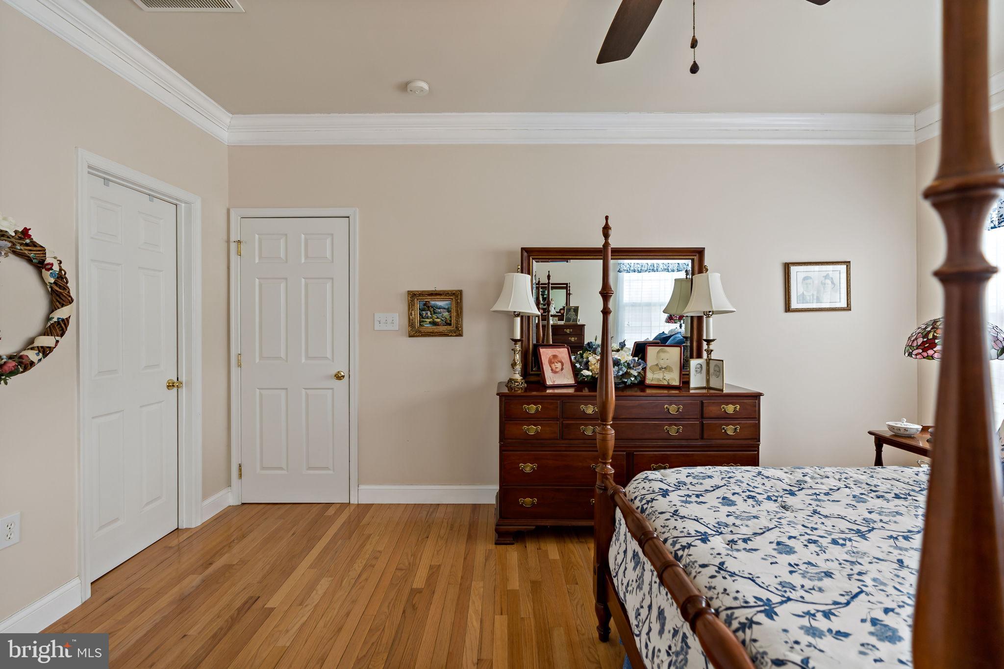 BENTWOOD ESTATES - Residential