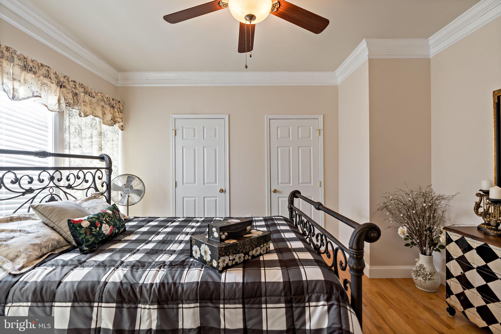 BENTWOOD ESTATES - Residential