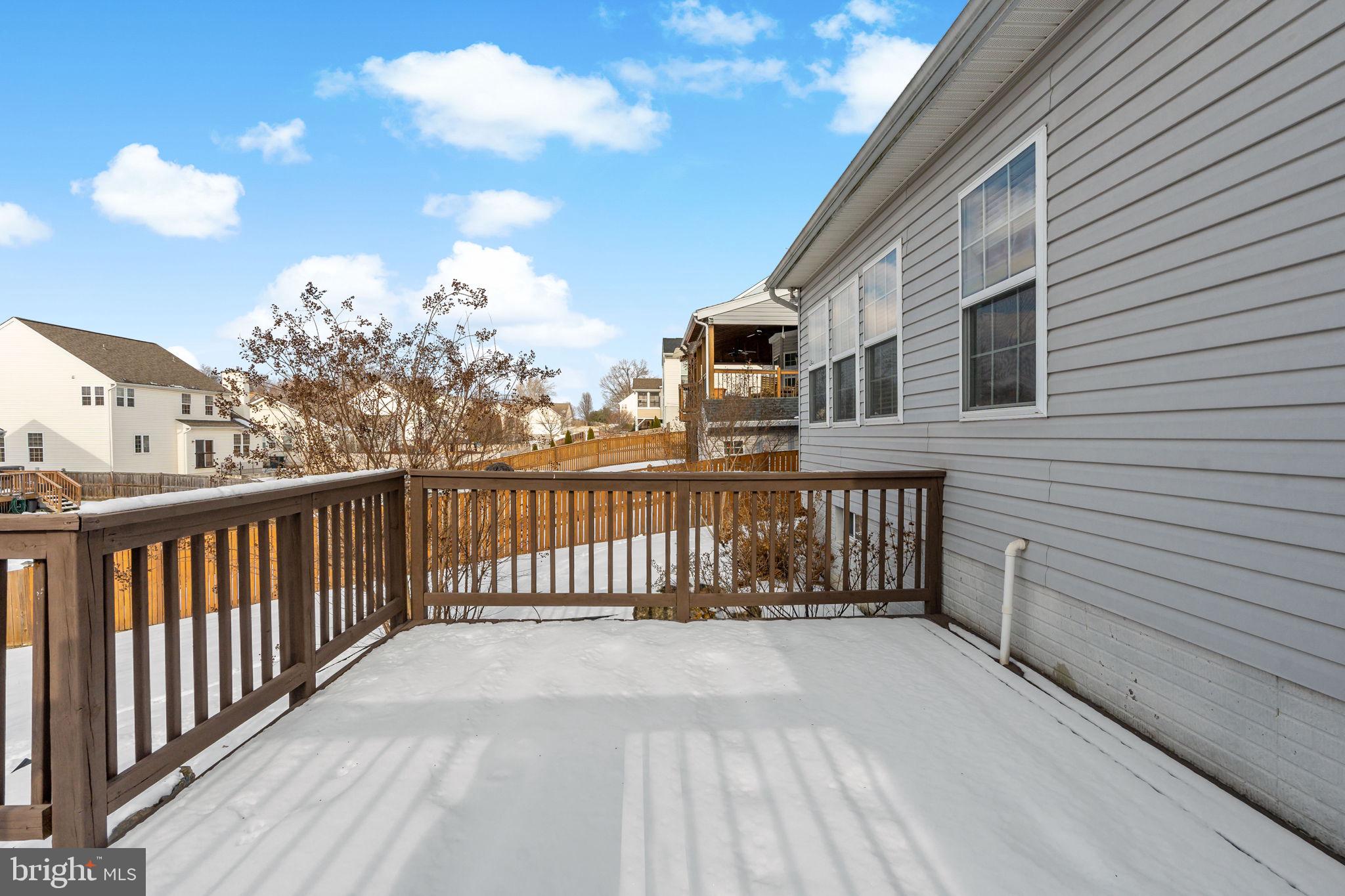 BENTWOOD ESTATES - Residential