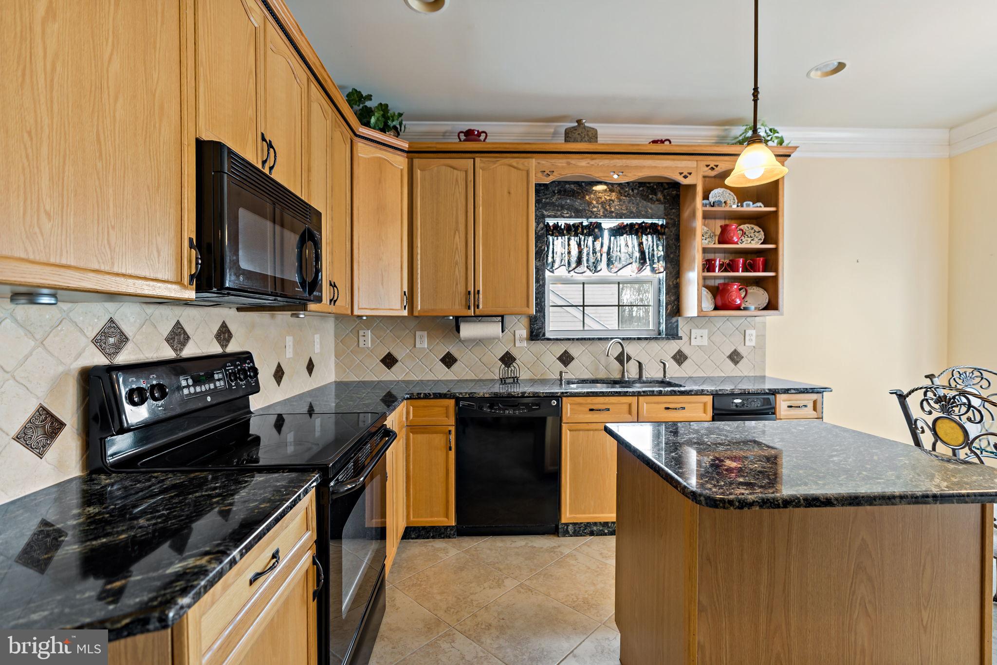 BENTWOOD ESTATES - Residential