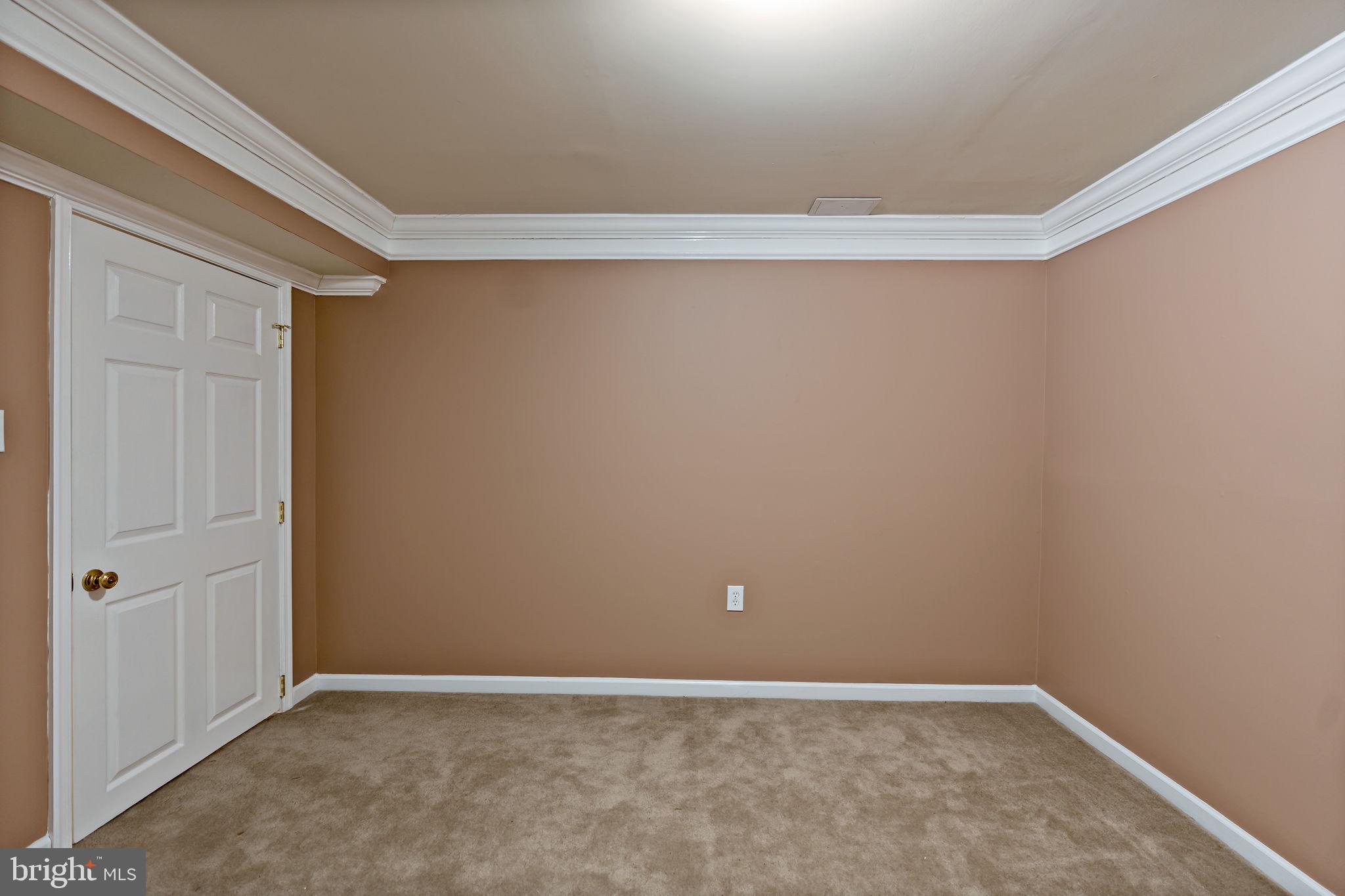 BENTWOOD ESTATES - Residential