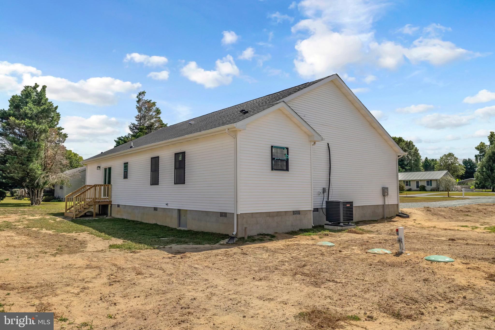 WHISTLING WIND ESTATES - Residential