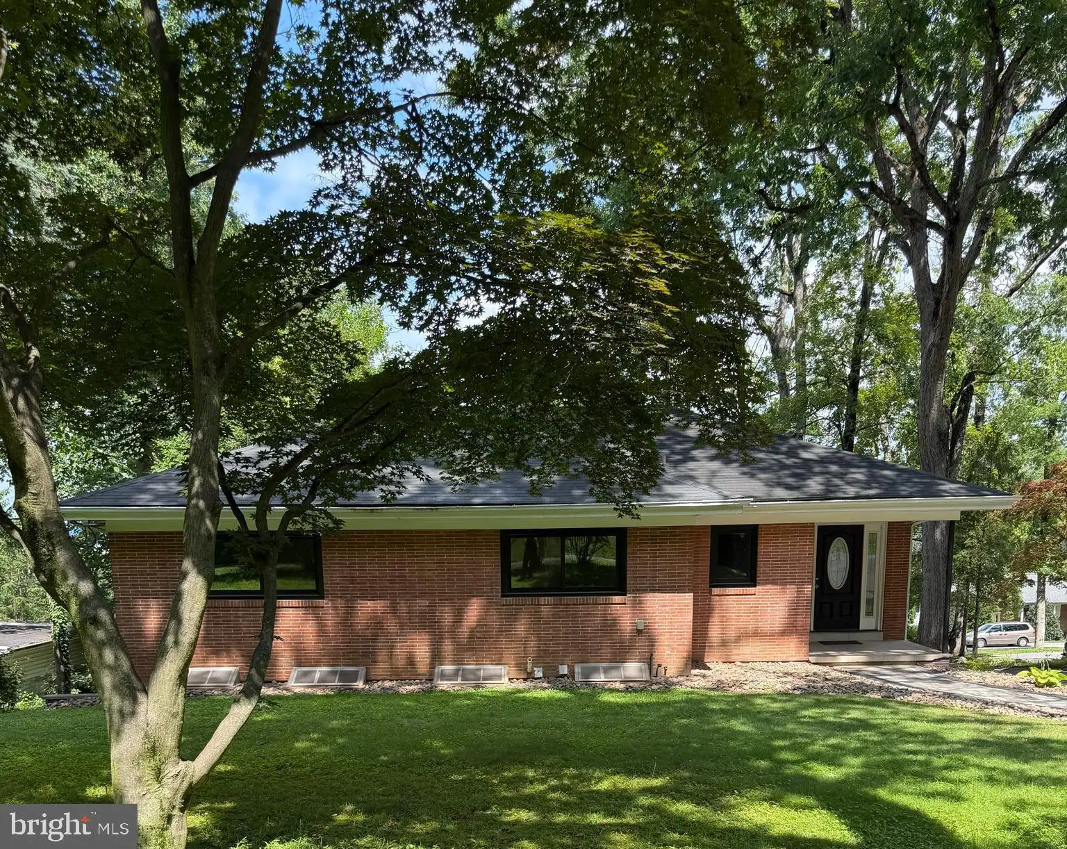 95 S Hills Dr Drive, Hershey, PA, 17033