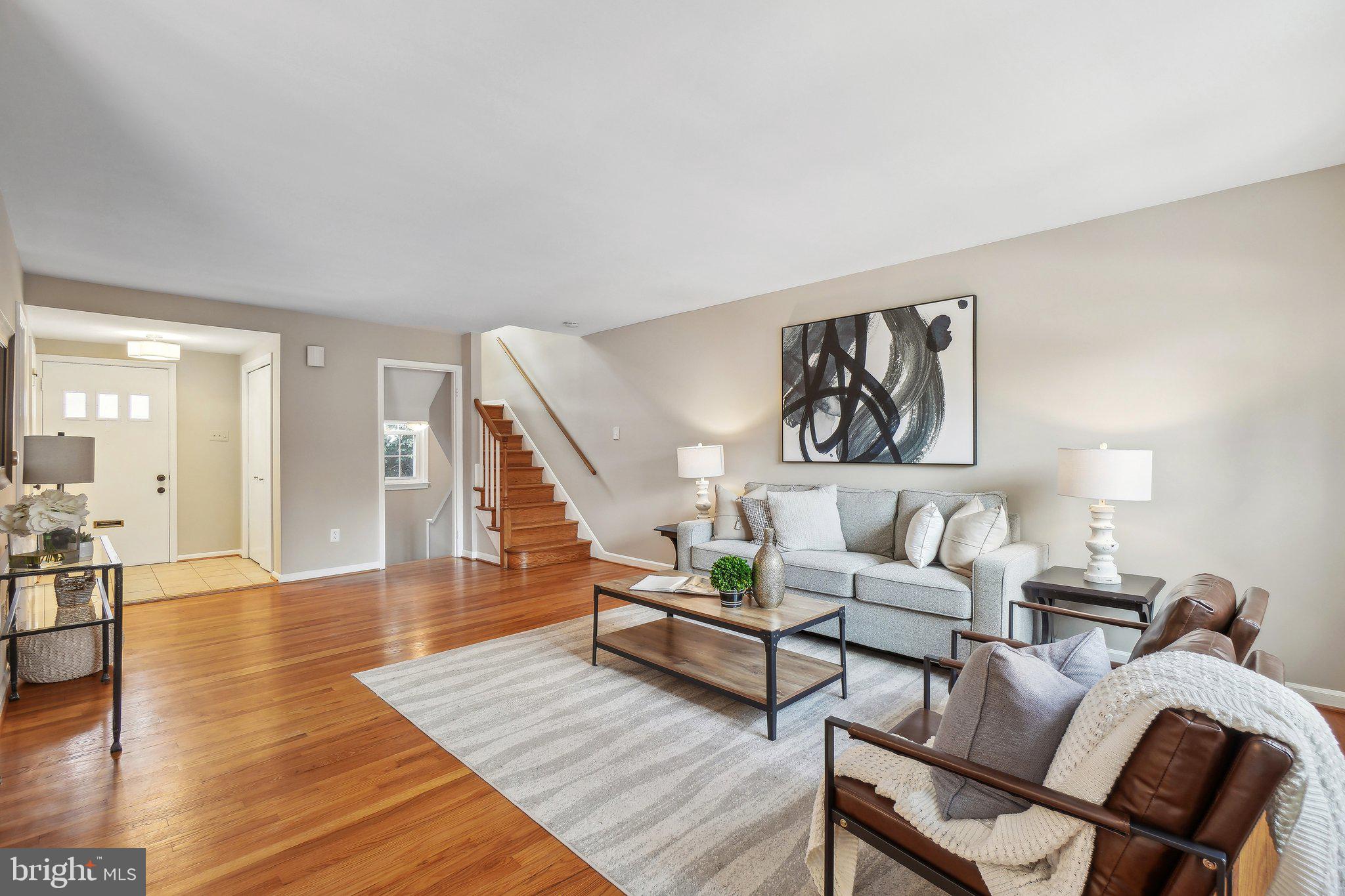 WOODLEY GARDENS COOP - Residential