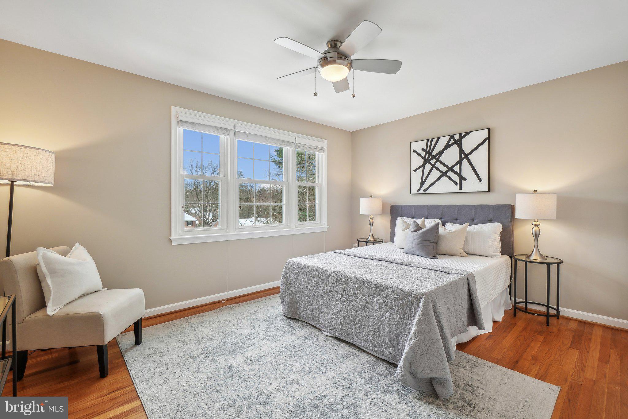 WOODLEY GARDENS COOP - Residential