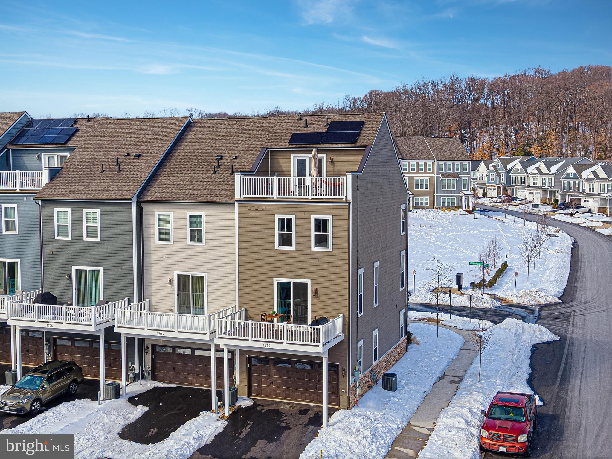 POTOMAC SHORES - Residential