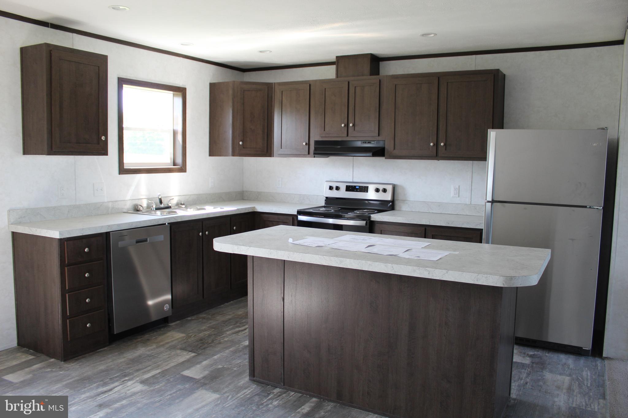 NEWVILLE - Residential