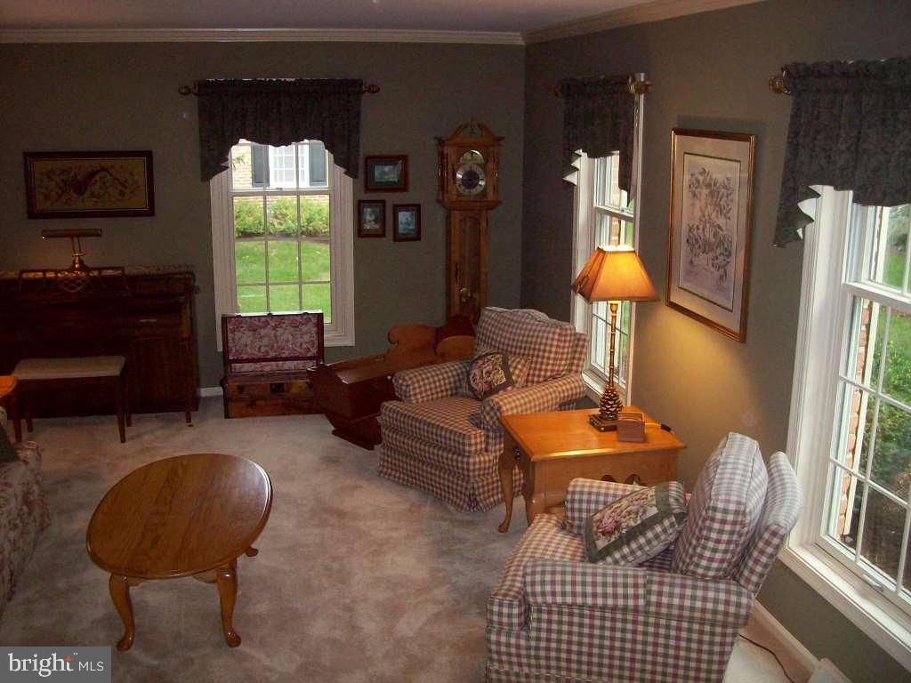 CHESTNUT VALLEY - Residential