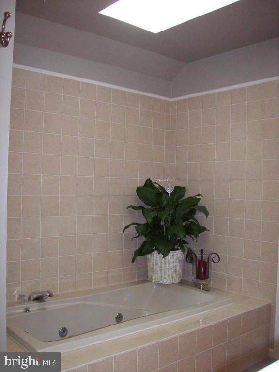 CHESTNUT VALLEY - Residential