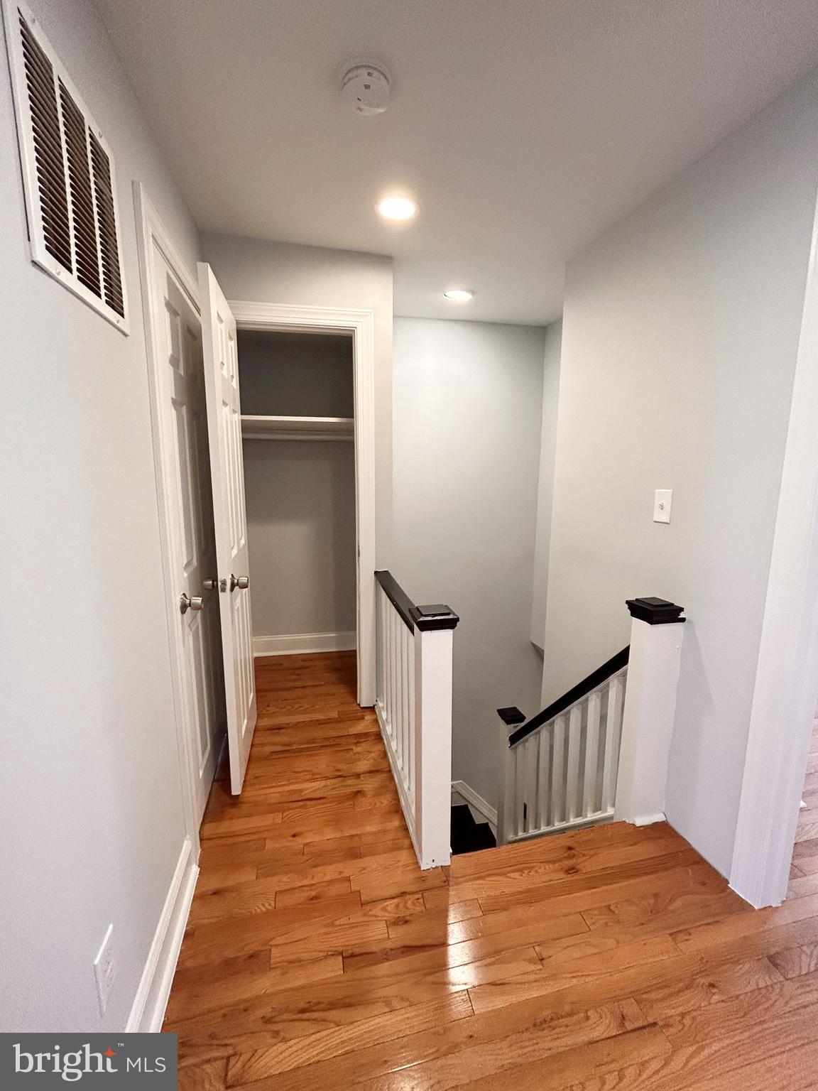 OGONTZ - Residential Lease