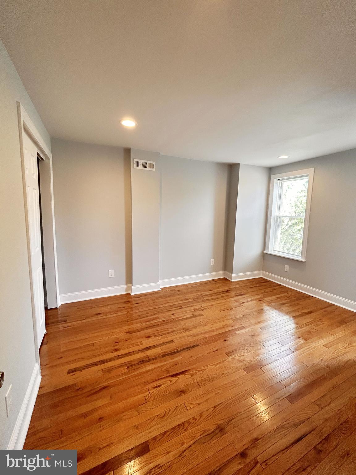 OGONTZ - Residential Lease