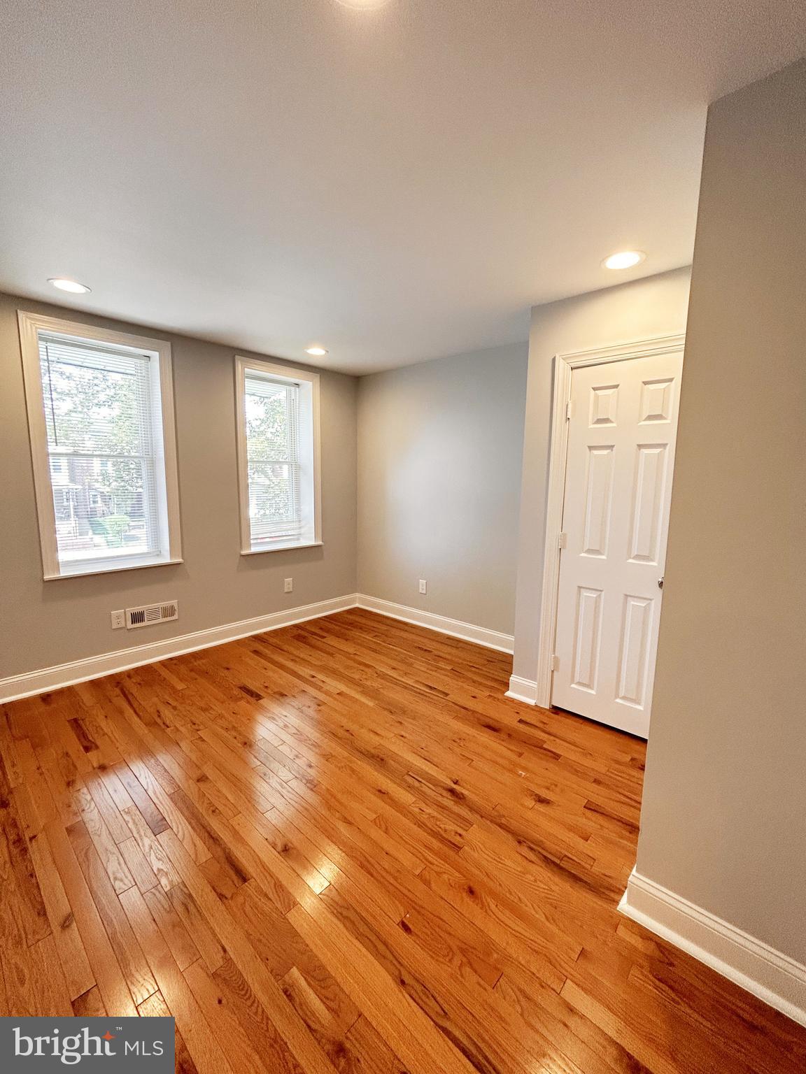 OGONTZ - Residential Lease