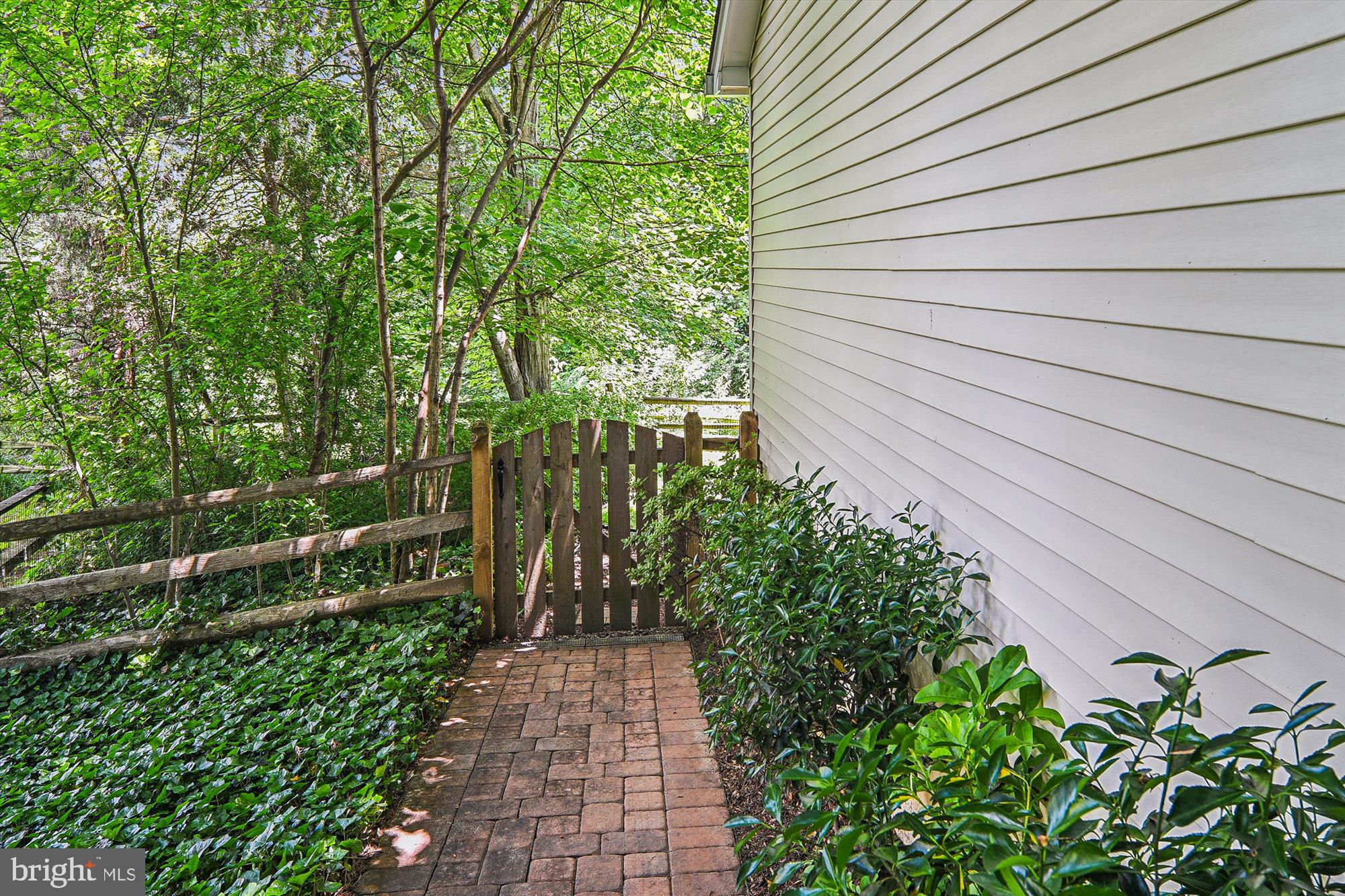 BURKE CENTRE CONSERVANCY - Residential