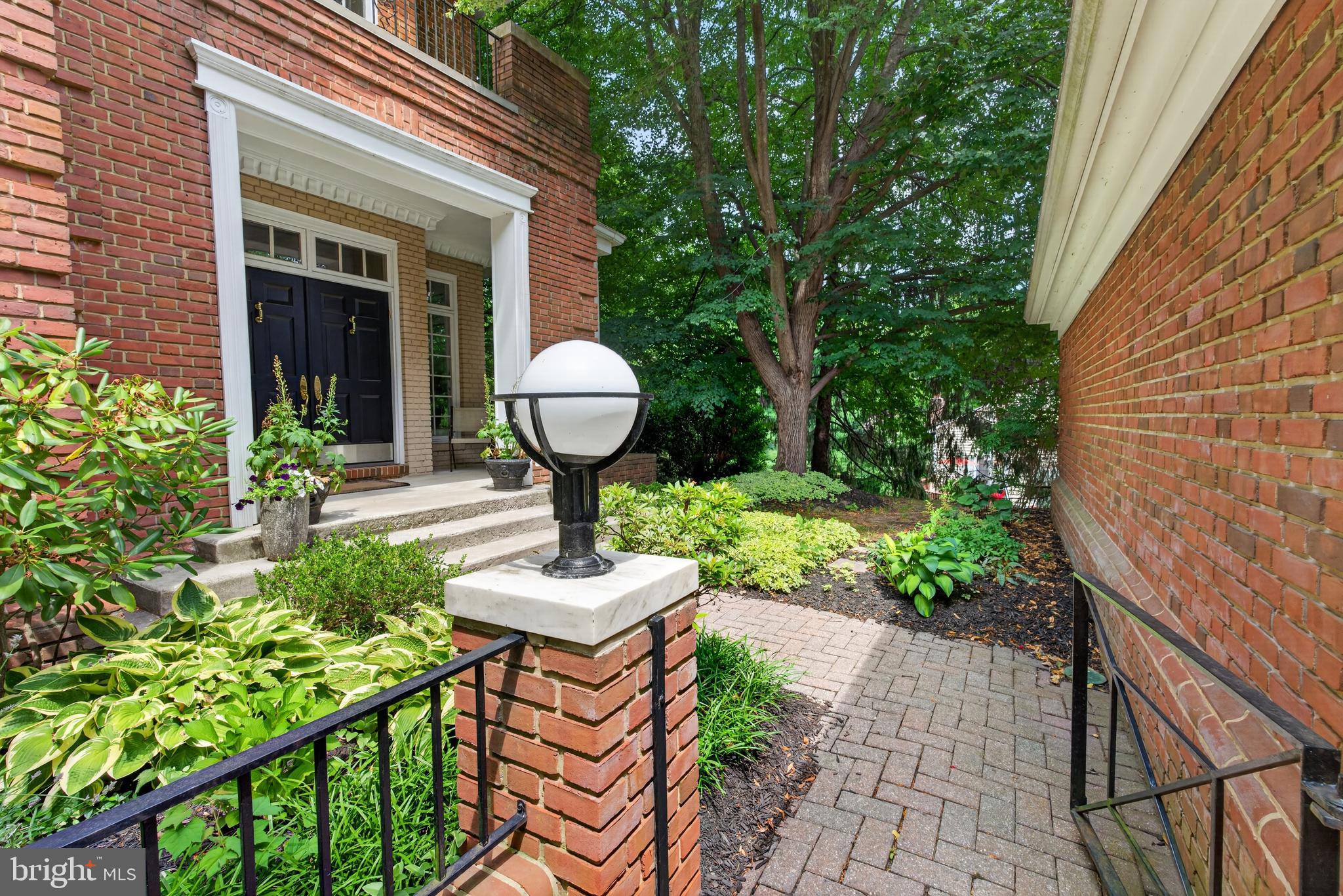 26 BELLCHASE COURT D D