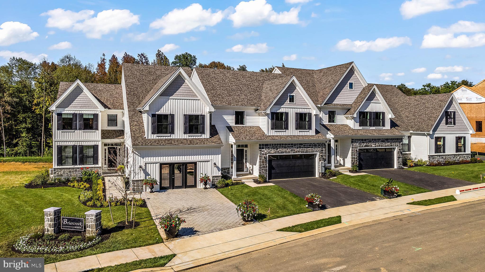 BRIAR CREEK - Residential