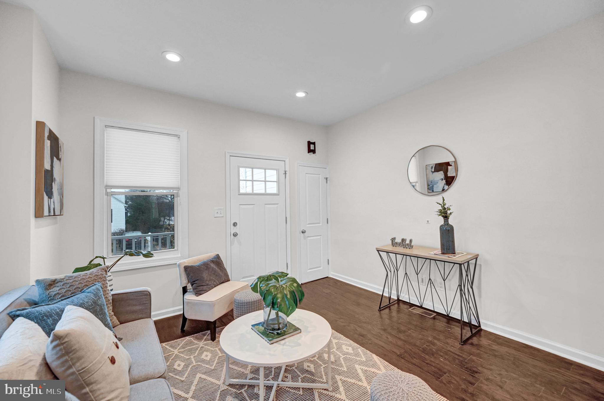 HAMILTON HEIGHTS - Residential